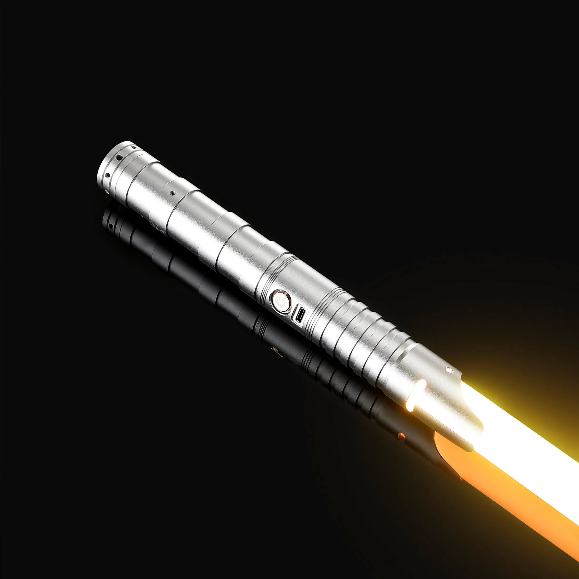 Heavy dueling lightsaber Enforcer 2 hunter-silver-baselit,hunter-silver-xeno
