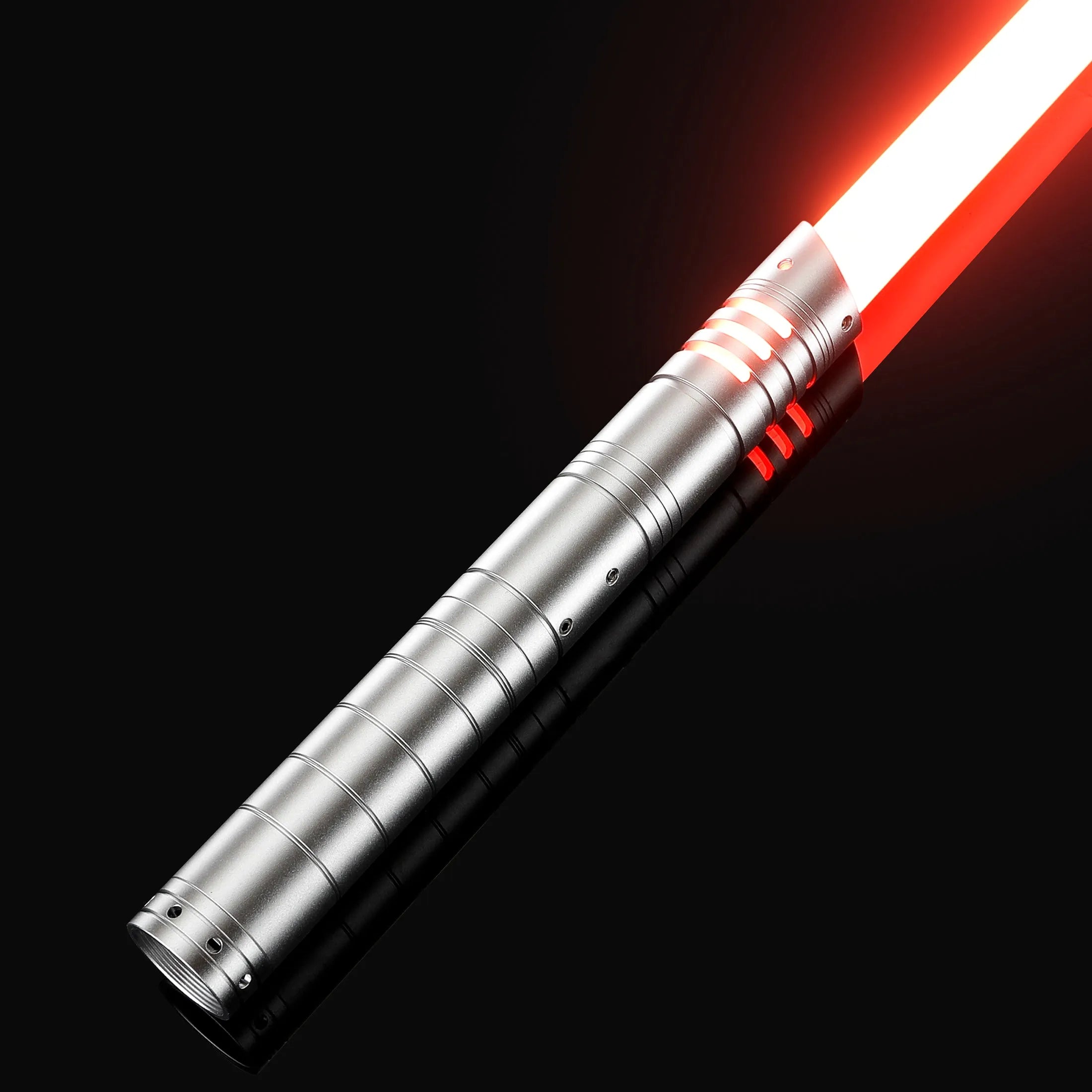 Heavy dueling lightsaber Hunter hunter-silver-baselit,hunter-silver-xeno