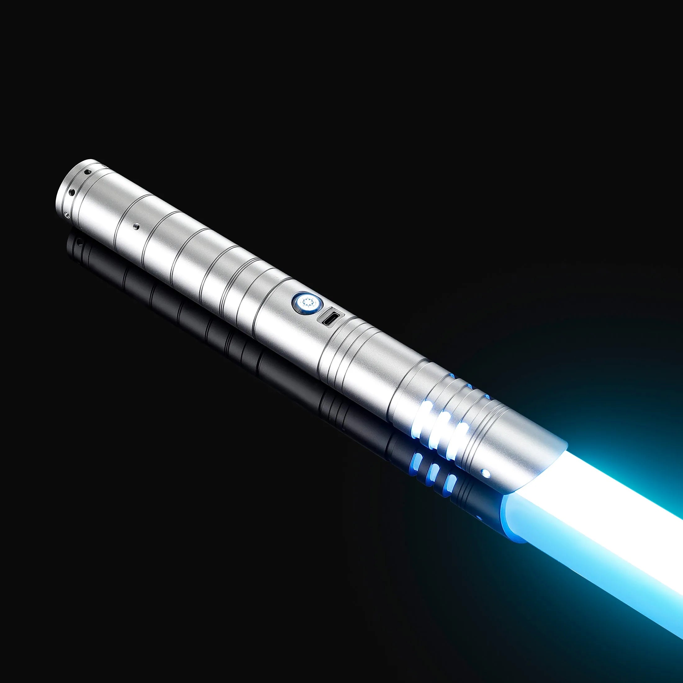 Heavy dueling lightsaber Hunter hunter-silver-baselit,hunter-silver-xeno